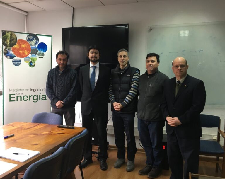 Jaime Ordenes González se convierte en nuevo graduado del Magíster en Ingeniería de la Energía de la Pontificia Universidad Católica de Chile.