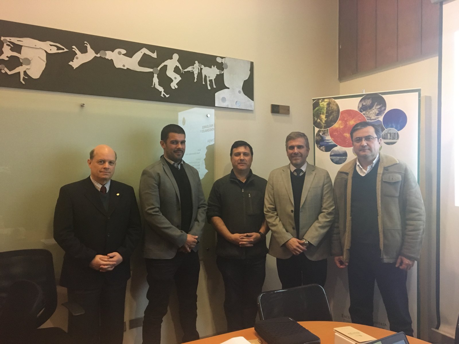 Pedro Bahamondes Lorca se convierte en nuevo graduado del Magíster en Ingeniería de la Energía de la Pontificia Universidad Católica de Chile.