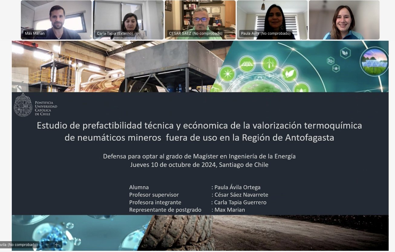 Paula Ávila se convierte en una nueva graduada del Magíster en Ingeniería de la Energía de la Pontificia Universidad Católica de Chile
