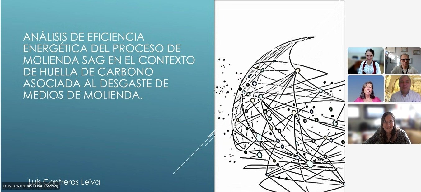 Luis Contreras se convierte en un nuevo graduado del Magíster en Ingeniería de la Energía de la Pontificia Universidad Católica de Chile